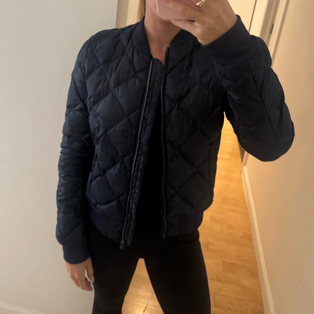 Alo Blue Camo Puffer Jacket Size M